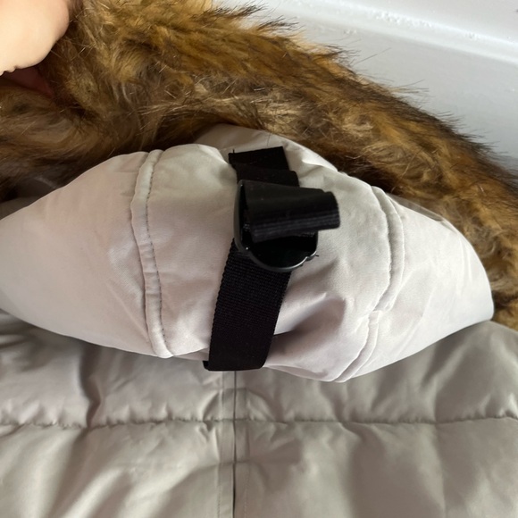 Noize “Addie” Puffer Coat in Snow, off white, faux fur hood winter coat, size M - Picture 10 of 16